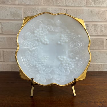 Vintage Anchor Hocking Gold Rimmed Milk Glass Footed Plate w/ Embossed Grapes 