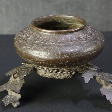Japan bronze censer Koro censer sculpture 1800 incense burner vase 