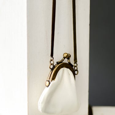 Petite Ivory Leather Purse Luminosa Necklace