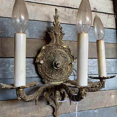 3 Light Brass Sconce w Ornate Circle Post and Snowflake Cups