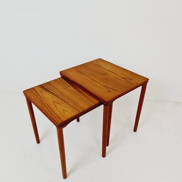 Mid-Century Danish Teak Nesting Tables by EW Bach for Møbelfabrikken, 1960s, set of 2 