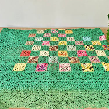 Vintage Green Crochet Granny Square Throw Bedspread - 78