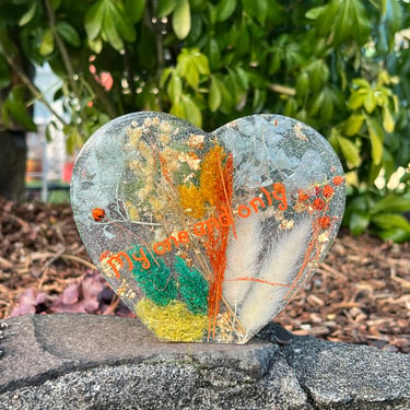 Valentine Resin Heart Statue Floral Resin Gifts 