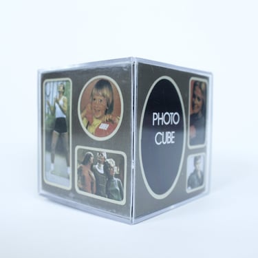 Vintage 70s Clear Photo Cube - Novelty Photo Frame - Photo Display 