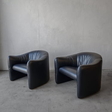 Pair of Post Modern Leather Lounge Chairs by Metro 