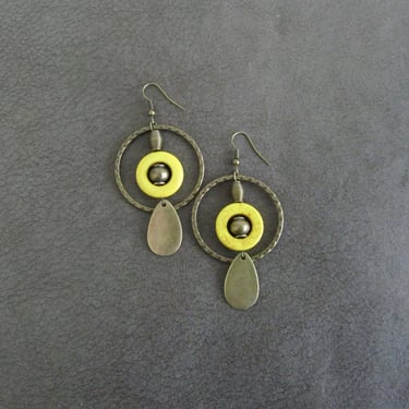 Hammered bronze hoop earrings, Bohemian boho earrings, yellow stone, unique artisan earrings, mid century 