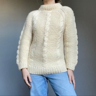 Vintage Women’s Hand Knit Cream White Wool Fisherman Style Chunky Knit Sweater M 