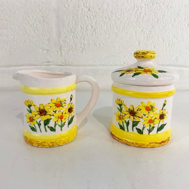 Vintage Sugar Creamer Set Pair Coffee Cream Flower Yellow Daisies Sears Roebuck 1976 Farm Kitchen Retro Japan 1970s 