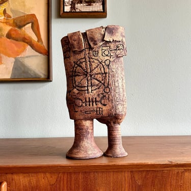 Brutalist pottery sculpture covered with symbols / fantastical ceramic figure signed Kranz featuring runes or occult marks 