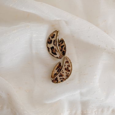 Vintage Gold Plated Hide Clip-on Earrings 