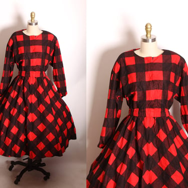 1970s Does 1950s Red and Black Flannel Long Sleeve Plaid Fit and Flare Christmas Dress by Act I -L 