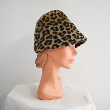1950s/60s Faux Fur Leopard Print Peach Basket Hat 