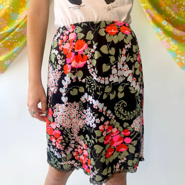 So Pretty Flower Power Y2K Skirt