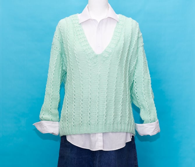 Vintage 1980s Mint Green Deep V Neck Sweater | Large 
