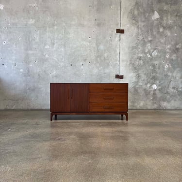 Mid Century Modern Mahogany & Brass Credenza By John Keal For Brown Saltman