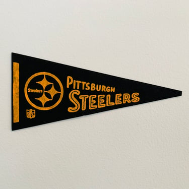 Vintage Small Pittsburgh Steelers 9 Inch NFL Pennant 