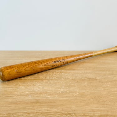 Vintage World Series Cincinnati Reds MLB Mini Bat circa 1940 Bucky Walters 