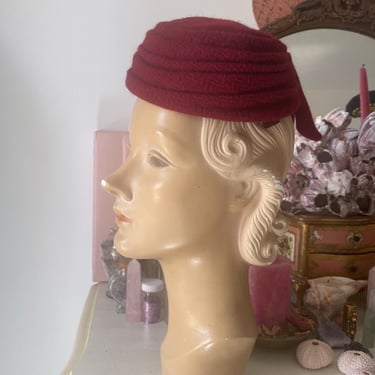 Vintage mid century herringbone wool hat | vintage ladies hat, 1940’s ‘50s topper, Fall hat 