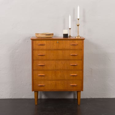 Danish mid-century teak dresser with five drawers, 1960s 