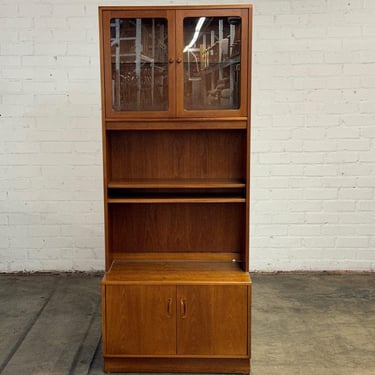 Danish Modern Compact Bookcase 