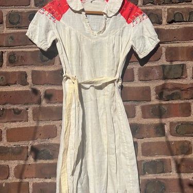 Vintage Antique 1920s White Linen Edwardian Summer Day Dress Hand Embroidered Small XS by TimeBa