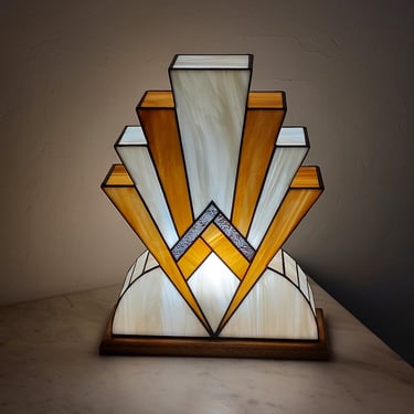 Large Art Deco Tiffany Stained Glass Lamp 