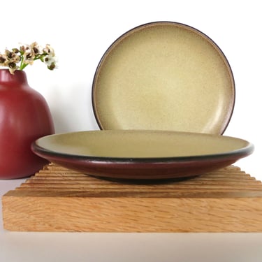 Set of 2 Vintage Heath Ceramics 6 1/4" Plates In Mojave, Edith Heath Ceramics Coupe Line Bread Plates 