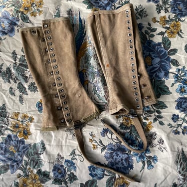 Vintage military issue lace up canvas spats or gaiters | great patina, tan & olive drab, reenactment 