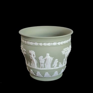 Vintage Wedgwood 1957 Green & White Jasperware Flower Pot Planter Neoclassical Scenes England English Porcelain Jasper Ware 