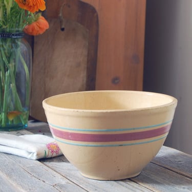 Vintage McCoy mixing bowl / antique Yellowware 9" bowl / rustic farmhouse kitchen decor / antique stoneware pink stripe mixing bowl 