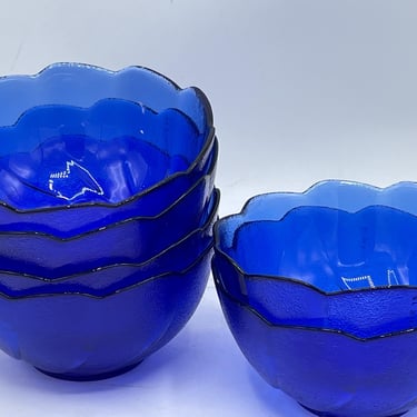 Rare Vintage Set of (6) Berry Bowls, salad or Cereal Bowls Cobalt Blue  Arcoroc France 5" Diameter- Scalloped Swirl Design- Textured surface 