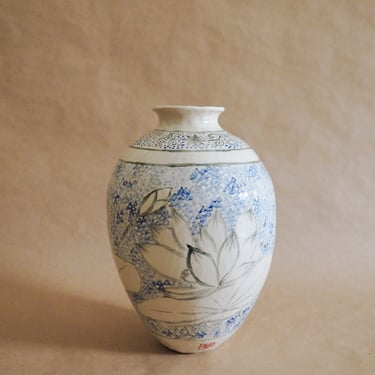 Bamboo Brush Lotus Vase // handmade ceramic pottery 