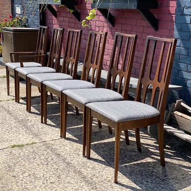 Broyhill Brasilia Dining Chairs, Set of 6 in Walnut, Circa 1960s - *Please ask for a shipping quote before you buy. 