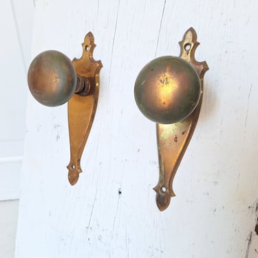 Art Deco Antique Backplates and Doorknobs, Antique Door Back plates, Art Deco Hardware, Brass Escutcheon, Architecture Salvage 071308 
