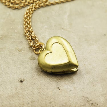 Tiny Locket Necklace, Birthday Gift for Girl, Gold Heart Necklace, Photo Locket, Personalized Photo Gift, Teen Gift 
