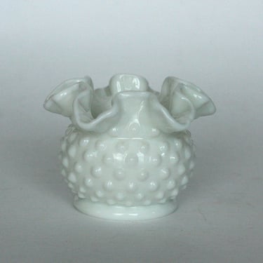 vintage fenton milkglass hobnail vase with ruffled edge 