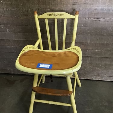 Vintage Children&#8217;s High Chair (Tacoma)