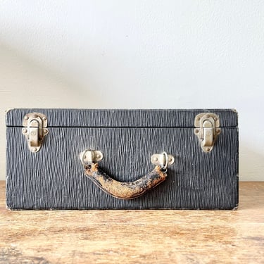 Vintage Black Hard Side Suitcase | Vintage Box with Handle | Hardboard Suitcase | Wedding Card Box | Photo Storage 