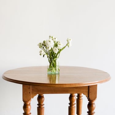 Round Cherry Extending Table