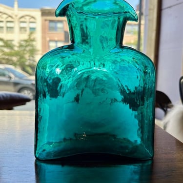 Vintage BLENKO Glass Water Pitcher/Vase &#8211; Teal