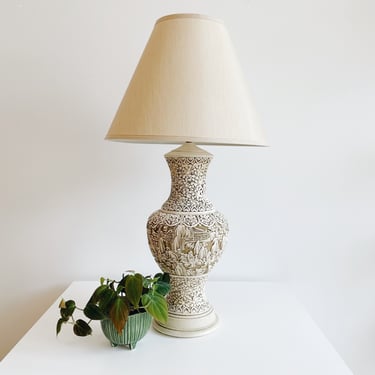 Cinnabar Style Lamp