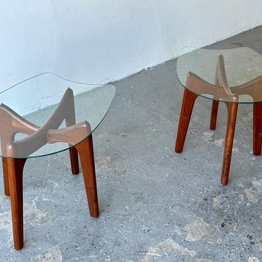 Pair of Mid-Century Modern Adrian Pearsall Stingray Glass Top End Tables 
