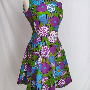 Vintage 60s 70s Floral Dress // Mod Groovy Pattern A Line 