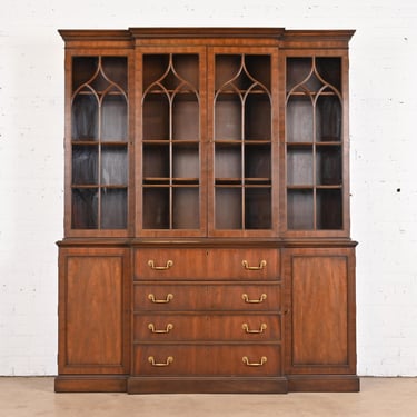 Kittinger Georgian Carved Mahogany Breakfront Bookcase Cabinet