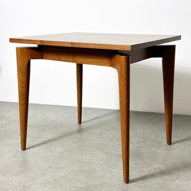 Vintage Mid Century Modern Gio Ponti Style Walnut Side or End Table 1950s 