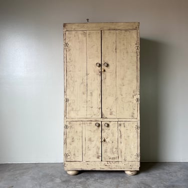 Vintage Rustic French Country - Farmhouse Storage Cabinet 