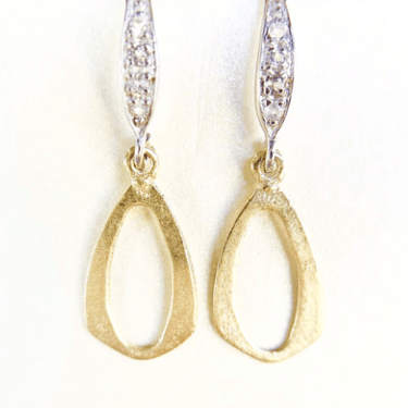 ROBIN HALEY | 14KY GOLD PLATED SMALL HAMMERED OVAL WITH WHITE TOPAZ EARRINGS