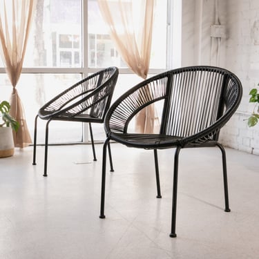 Black Circle Outdoor Chair