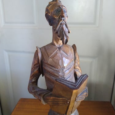 VINTAGE Man from LaMancha, Don Quixote Hand Carved Figurine, Home Decor 