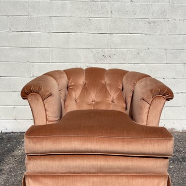 Vintage Tufted Chair Blush Pink Barrel Shape Lounger Armchair Vanity Seating Hollywood Regency Accent Post Modern 